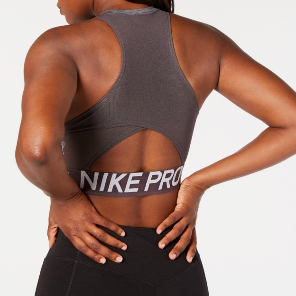❌SOLD❌ Nike Women's Pro Cropped Tank Top - Picture 2 of 5